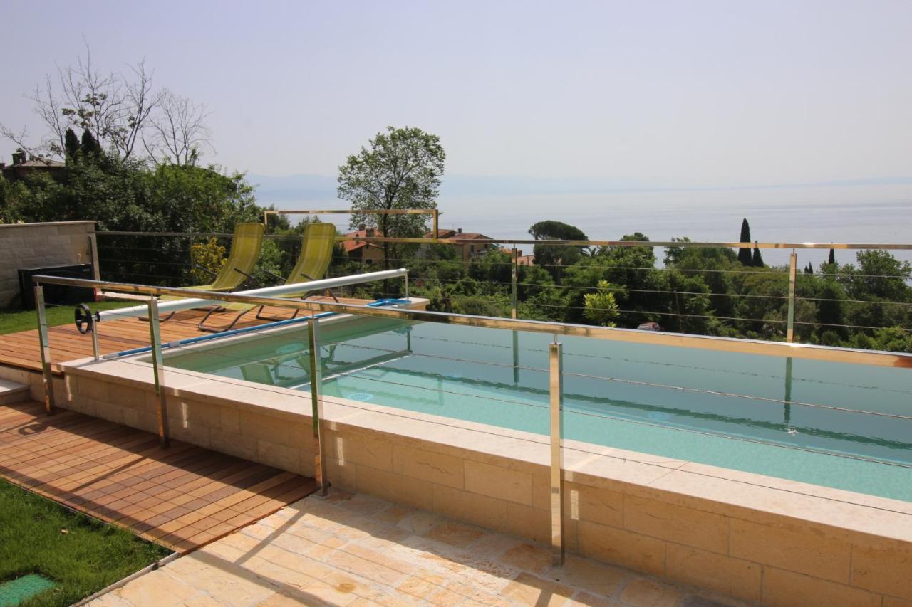 Apartment Pearl Of Kvarner ลอฟราน ภายนอก รูปภาพ