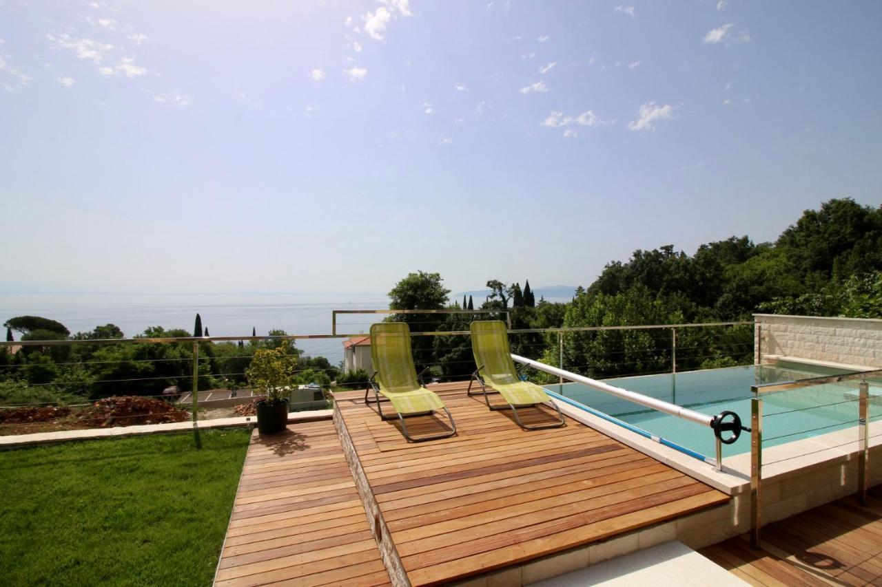 Apartment Pearl Of Kvarner ลอฟราน ภายนอก รูปภาพ